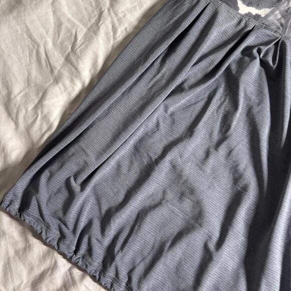 🤍 1 Lululemon Run: Your Heart Out Tank - Heathered Blurred Grey - Picture 2 of 9